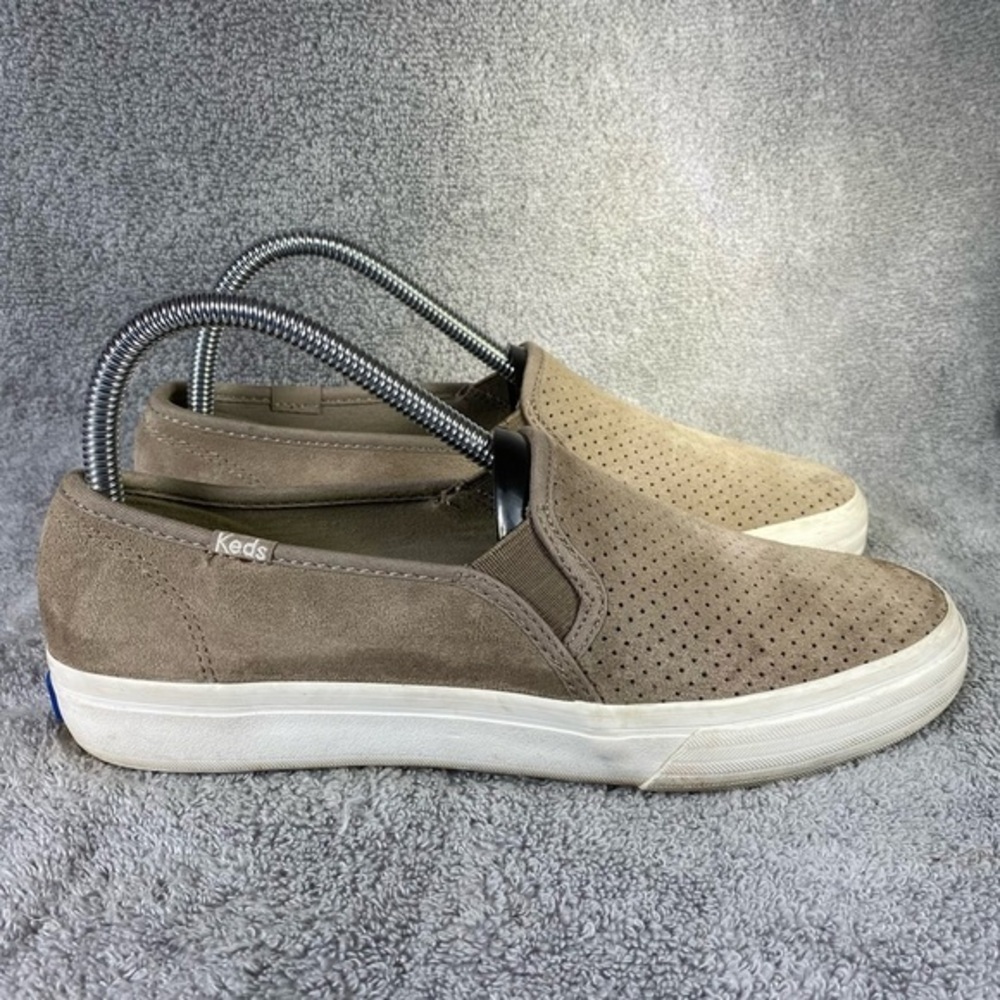 Keds Shoes Womenโs Size 7.5 Slip Onโ Tan